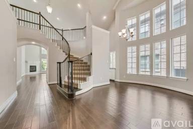 Main picture of 4037 Hawthorne Dr