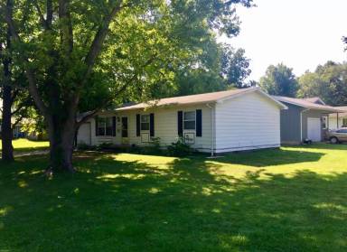 Main picture of 605 Somerset St