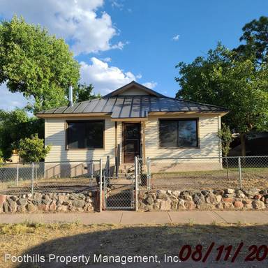 Main picture of 401 First North St