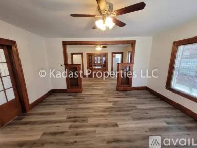 Main picture of 1247 Prairie Ave