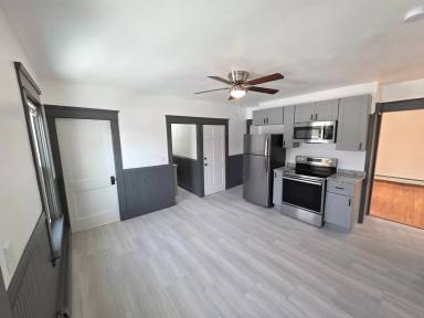 Main picture of 49 Fenwood Ave