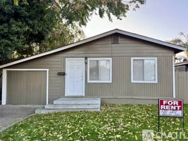 Main picture of 263 S 3rd Ave