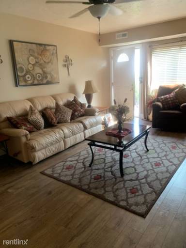 Main picture of 4244 Regal Ave