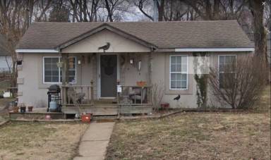 Main picture of 808-814 S Woodland Ave