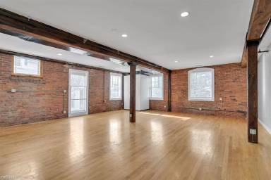 Main picture of 14 Meehan St