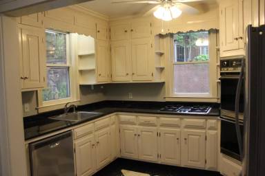 Main picture of 21 Muscogee Ave NW