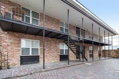 Main picture of 113 Carnation Ave