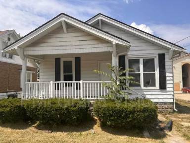 Main picture of 315 Polk Ave