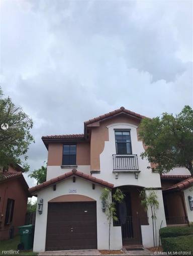 Main picture of 3690 SW 69th Ave