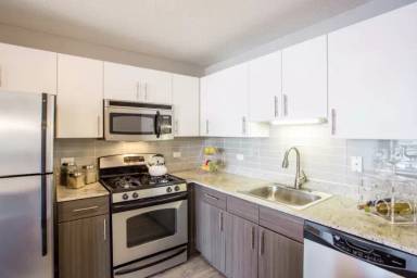 Main picture of 160 N Jefferson St