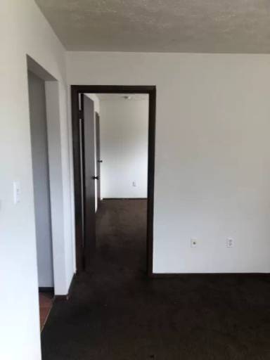 Main picture of 324 N 4th St
