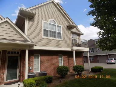 Main picture of 49139 W Woods Dr