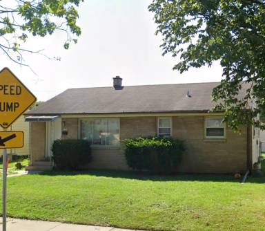 Main picture of 5039 N 83rd St