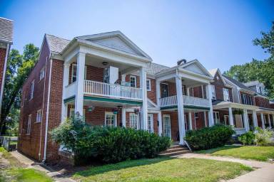 Main picture of 3415 Stuart Ave