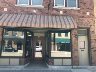 Main picture of 565 N Pine St