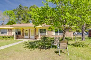 Main picture of 1118 Carolina Ave