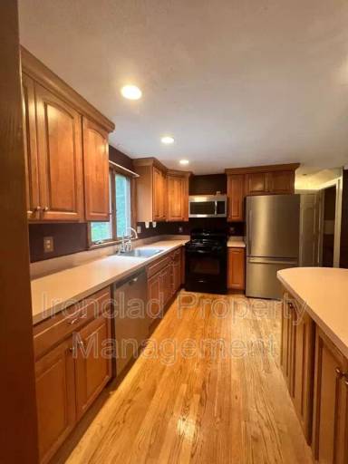 Main picture of 29 Stonehill Dr