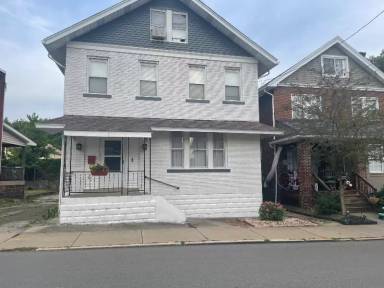 Main picture of 612 Blackburn Rd