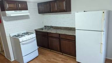 Main picture of 15 S 17th St