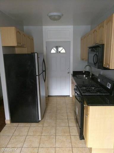 Main picture of 4121 W Cullom Ave