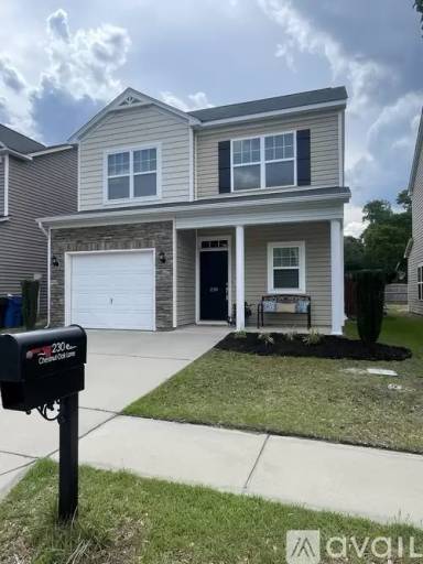Main picture of 230 Chestnut Oak Ln