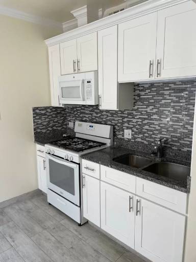 Main picture of 3404 W Carmen Ave