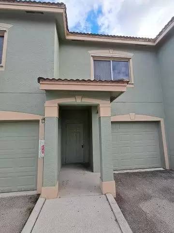 Main picture of 280 Crestwood Cir