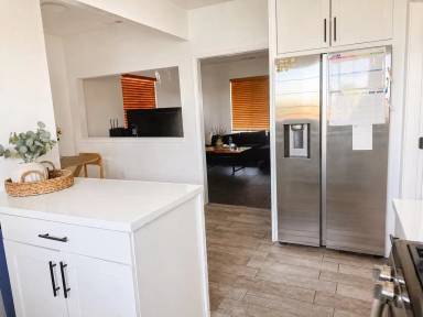 Main picture of 1710 Frienza Ave