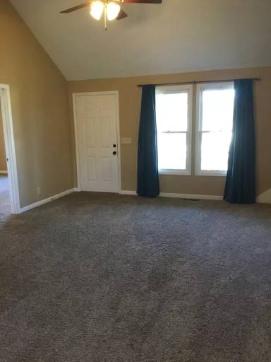 Main picture of 220 Kathleen Ct