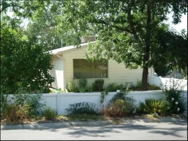 Main picture of 6882 S Village Green Rd