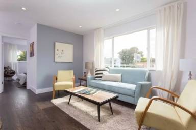 Main picture of 656 39th St