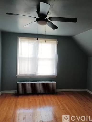 Main picture of 7634 S Aberdeen St