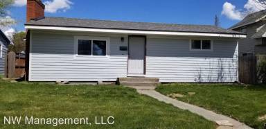 Main picture of 2427 E Nebraska Ave