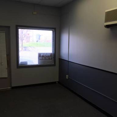 Main picture of 19 E Utica St