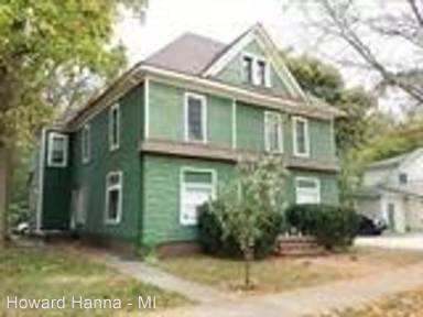 Main picture of 313 S Huron St