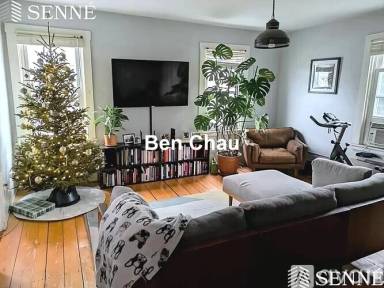 Main picture of 434 Franklin St