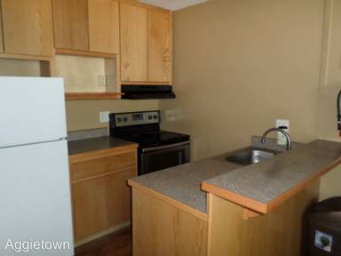 Main picture of 1722 Laramie St