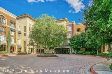Main picture of 24535 Town Center Dr