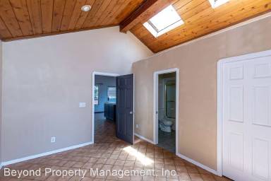 Main picture of 9345 Hillside Dr