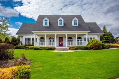 Main picture of 116 River View Dr