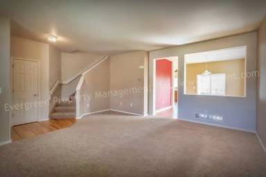Main picture of 7533 Triangle Dr