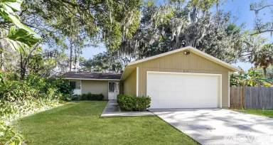 Main picture of 2125 Queen Palm Dr
