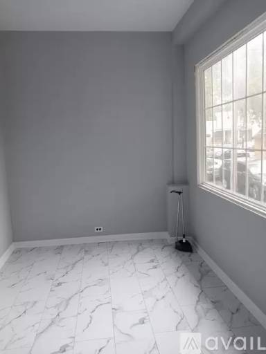 Main picture of 6228 Limekiln Pike