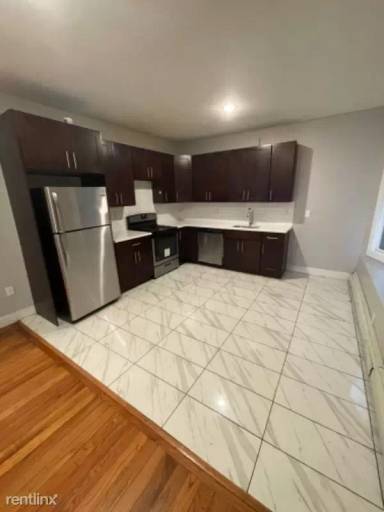 Main picture of 165 Clinton Ave