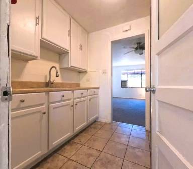 Main picture of 3254 N Saint Paul St