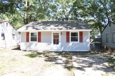 Main picture of 416 Marion Rd