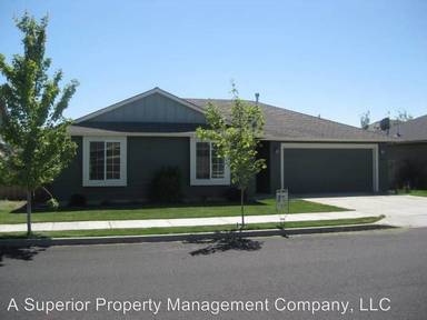 Main picture of 2860 SW Deschutes Ave