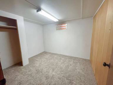 Main picture of 213 Jefferson St