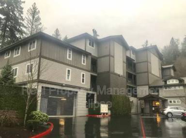 Main picture of 18609 SE Newport Way