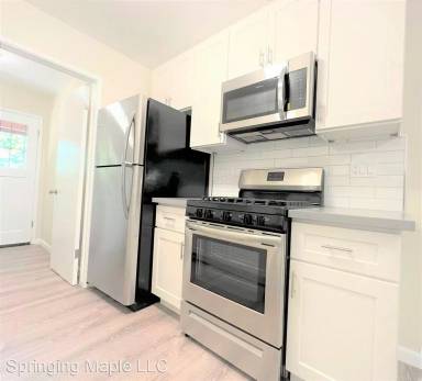 Main picture of 455 Ruth Ct